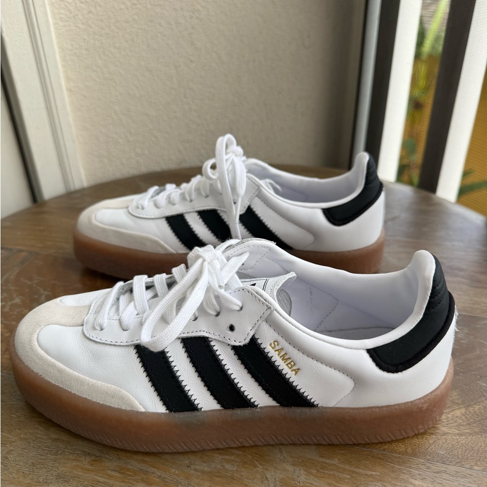 NWOT adidas Samba platform sneakers, size 8